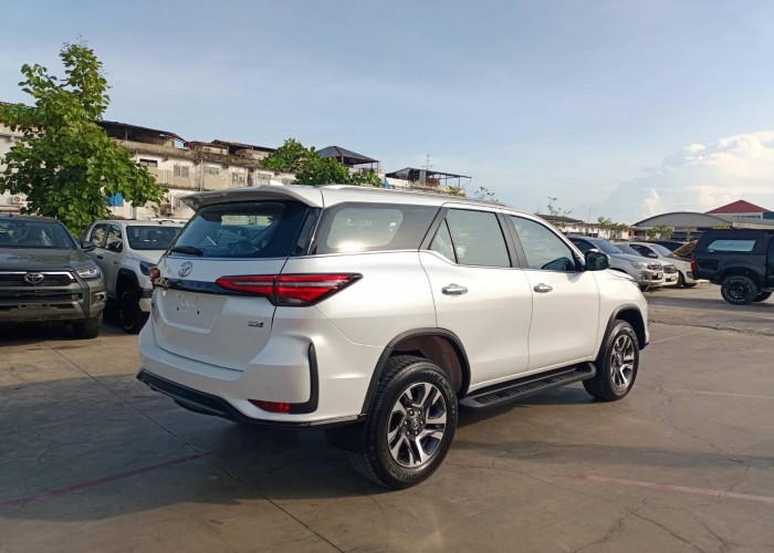 Used 1
                    TOYOTA
                     for Sale Image