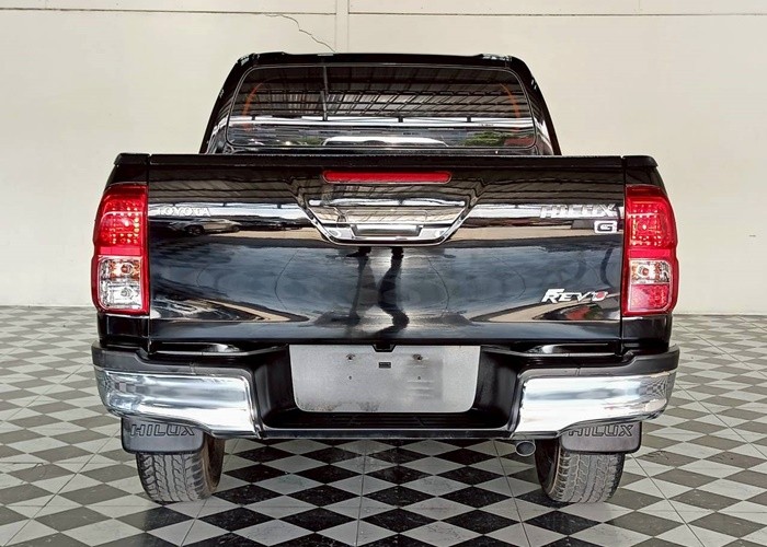 Used 6
                    TOYOTA
                     for Sale Image