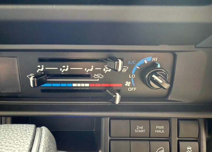 Used 1
                    TOYOTA
                     for Sale Image