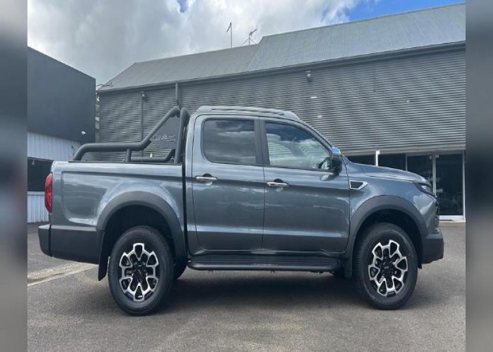 Used 1
                    JAC T9
                     for Sale Image