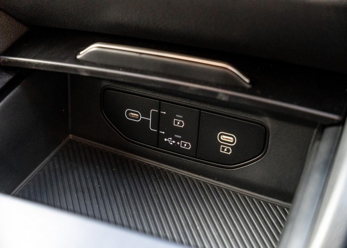 Used 1
                    KIA
                     for Sale Image