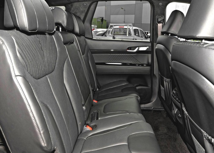 Used 1
                    HYUNDAI
                     for Sale Image