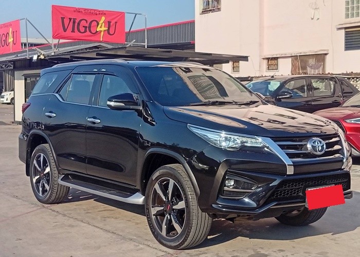 Used 5
                    TOYOTA
                     for Sale Image