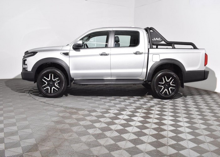 Used 1
                    JAC T9
                     for Sale Image