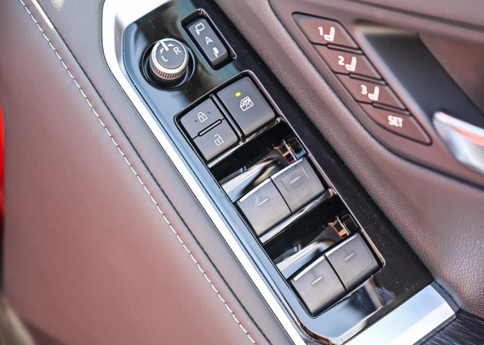 Used 1
                    TOYOTA
                     for Sale Image