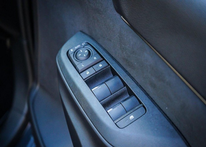 Used 1
                    TOYOTA
                     for Sale Image