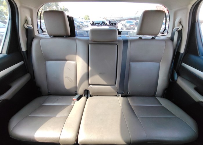 Used 7
                    TOYOTA
                     for Sale Image